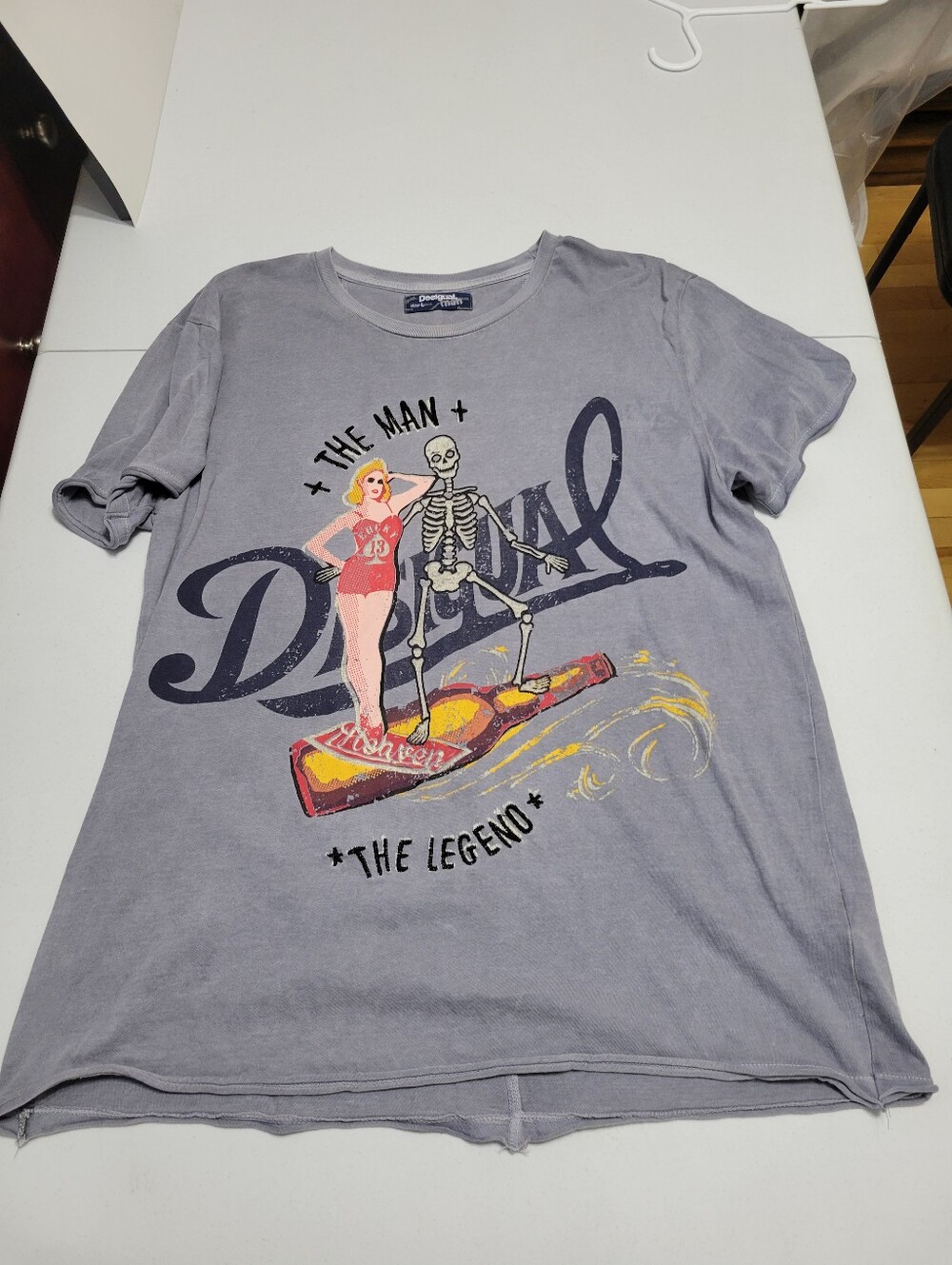 Desigual Vintage Style Graphic T-Shirt Gray Men's - Size Large -